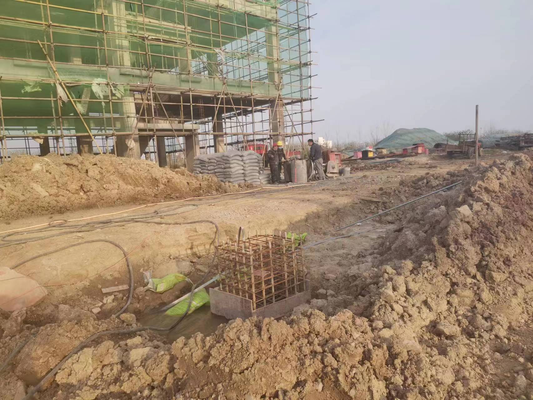 兴城当桥梁出现裂缝的时候应该及时加固修补